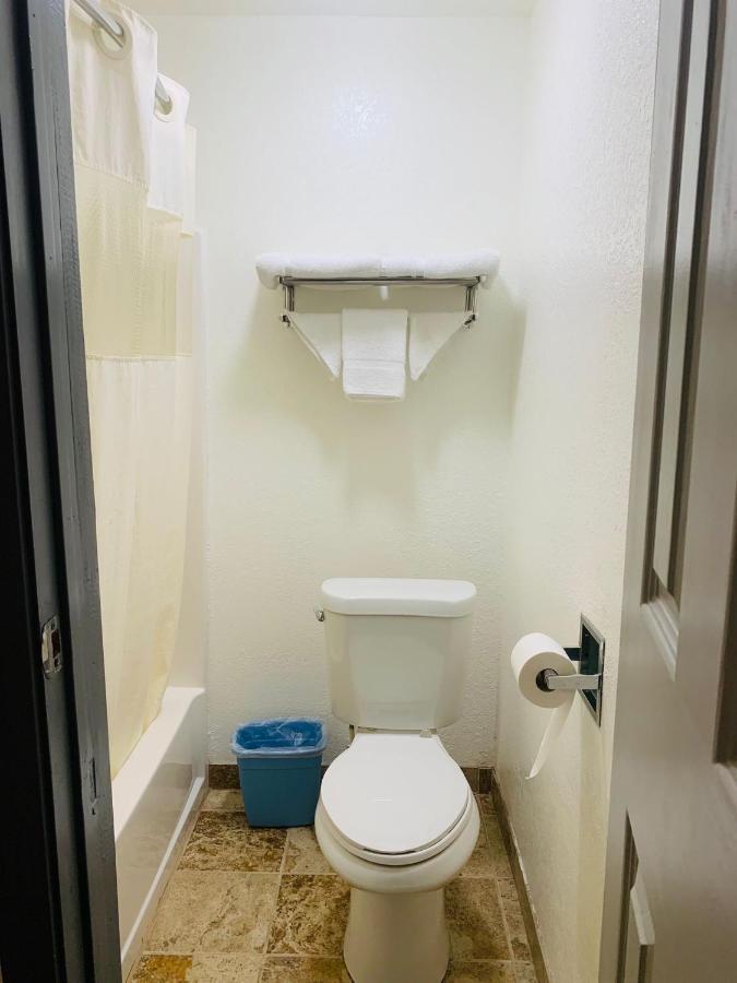 Relax Inn Motel Kountze エクステリア 写真